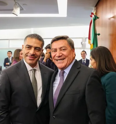 Óscar Cantón aborda retos de seguridad con Harfuch en el Senado