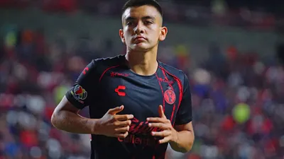 A sus 16 años, Morita rompió en llanto