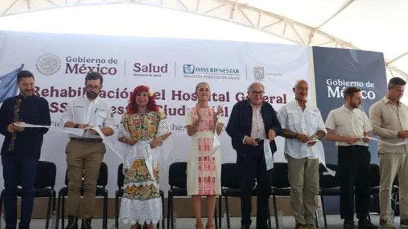 Sheinbaum entrega rehabilitación del Hospital General en Ciudad del Carmen; Sansores lo califica como un “hijo legítimo del amor”
