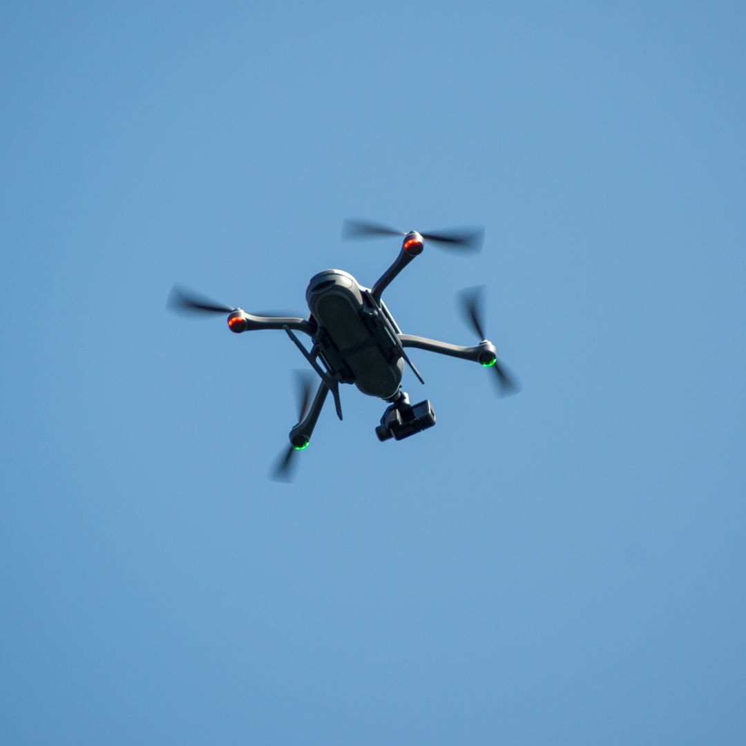 El ejército de EEUU utiliza un láser para derribar tres drones de cárteles mexicanos en la frontera