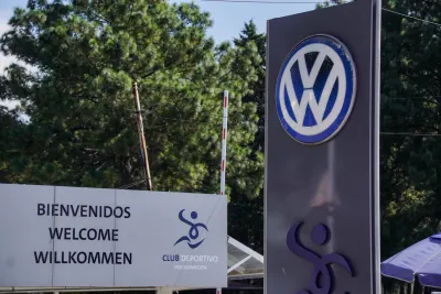 Obreros de VW votarán este viernes propuesta salarial; pararán labores por cinco horas