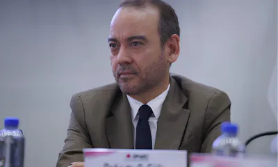 Claudia Espino renuncia al INE antes del arranque del proceso electoral 2027