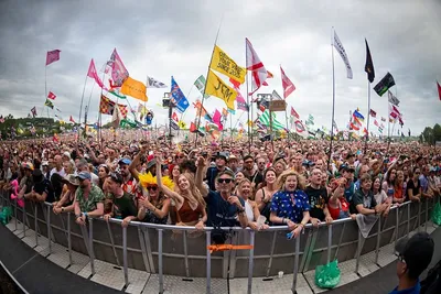 ‘Ouch!’: Glastonbury fans ‘shocked’ at new ticket price
