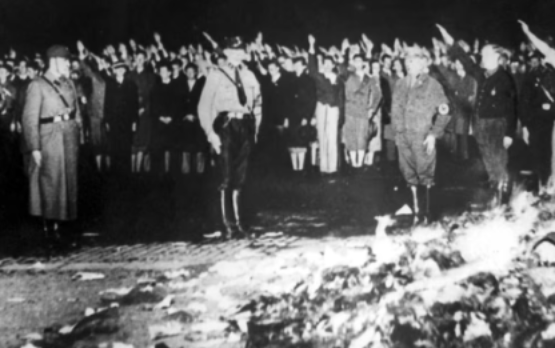 Culturicidio nazi de la anterior SCJN, eso defienden abogados y columnistas