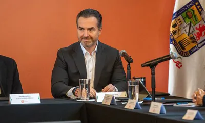 Según El Norte y Reforma, el PRIAN con Adrián gana Nuevo León