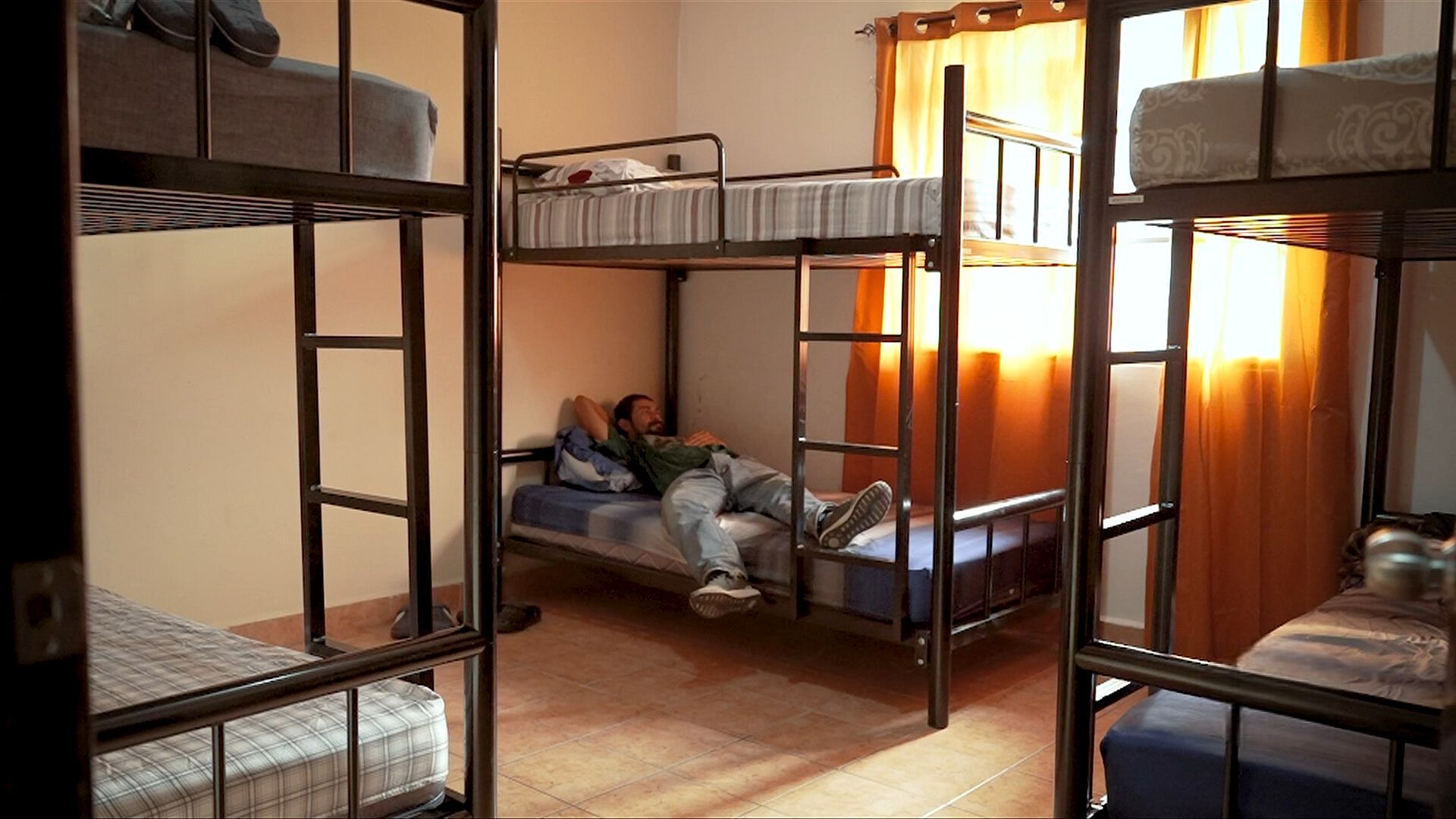 Mexicanos Deportados de EUA Padecen la Delincuencia en su Camino de Regreso